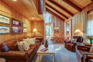 vacation rental condos