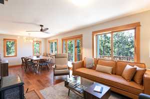vacation rental condos