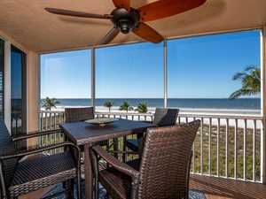 vacation rental condos