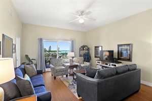 vacation rental condos
