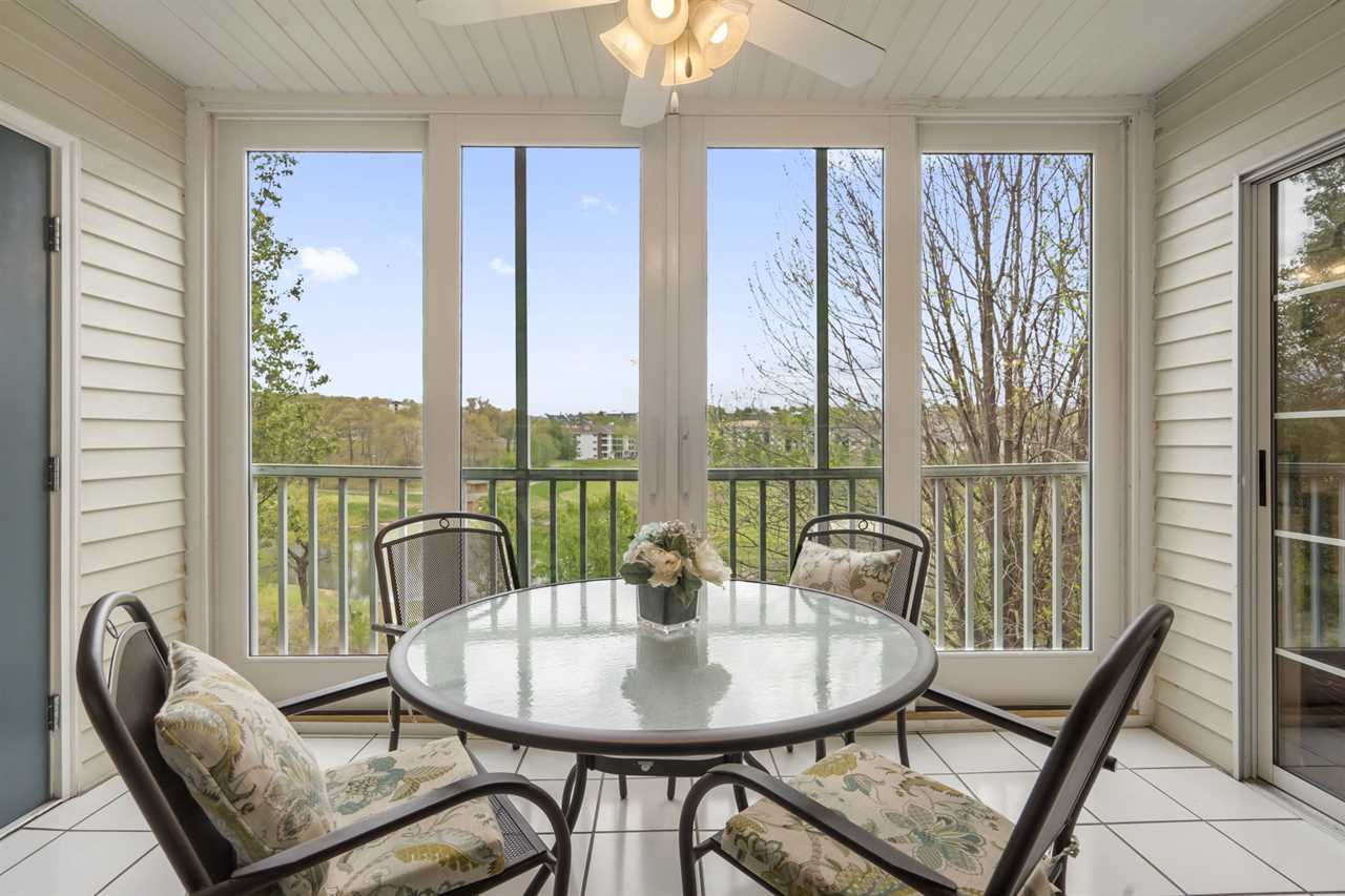 vacation rental condos