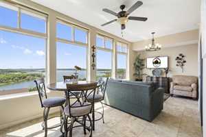 vacation rental condos