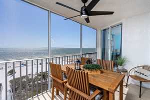 vacation rental condos