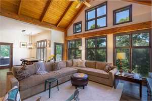 vacation rental condos