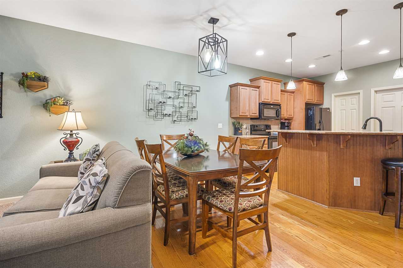 vacation rental condos