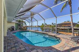 vacation rental condos