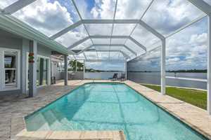vacation rental condos