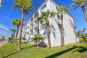 vacation rental condos