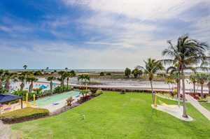 vacation rental condos