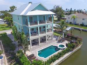 vacation rental condos