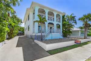 vacation rental condos
