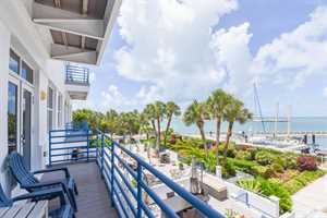 vacation rental condos